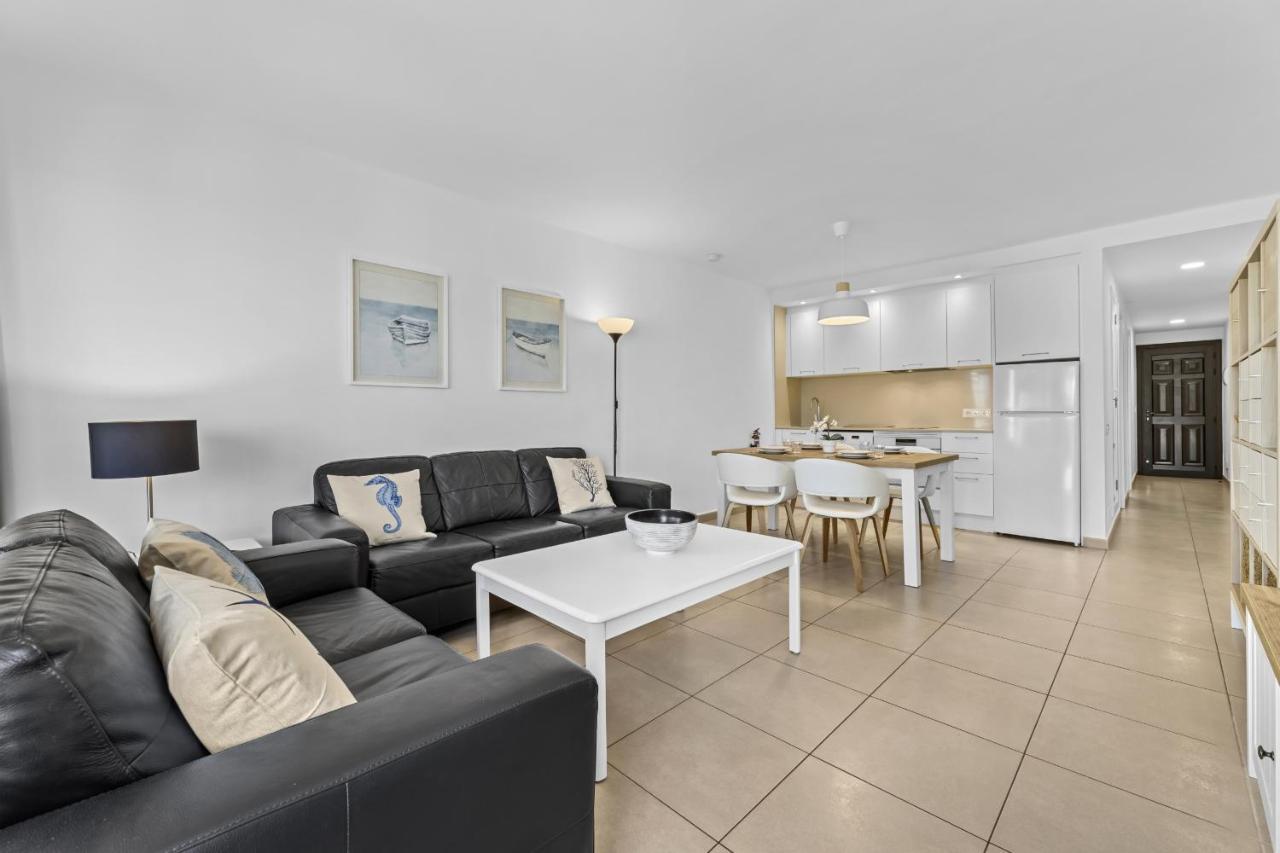 Casahost Bastian Boutique II Seaview Διαμέρισμα Costa Teguise Εξωτερικό φωτογραφία